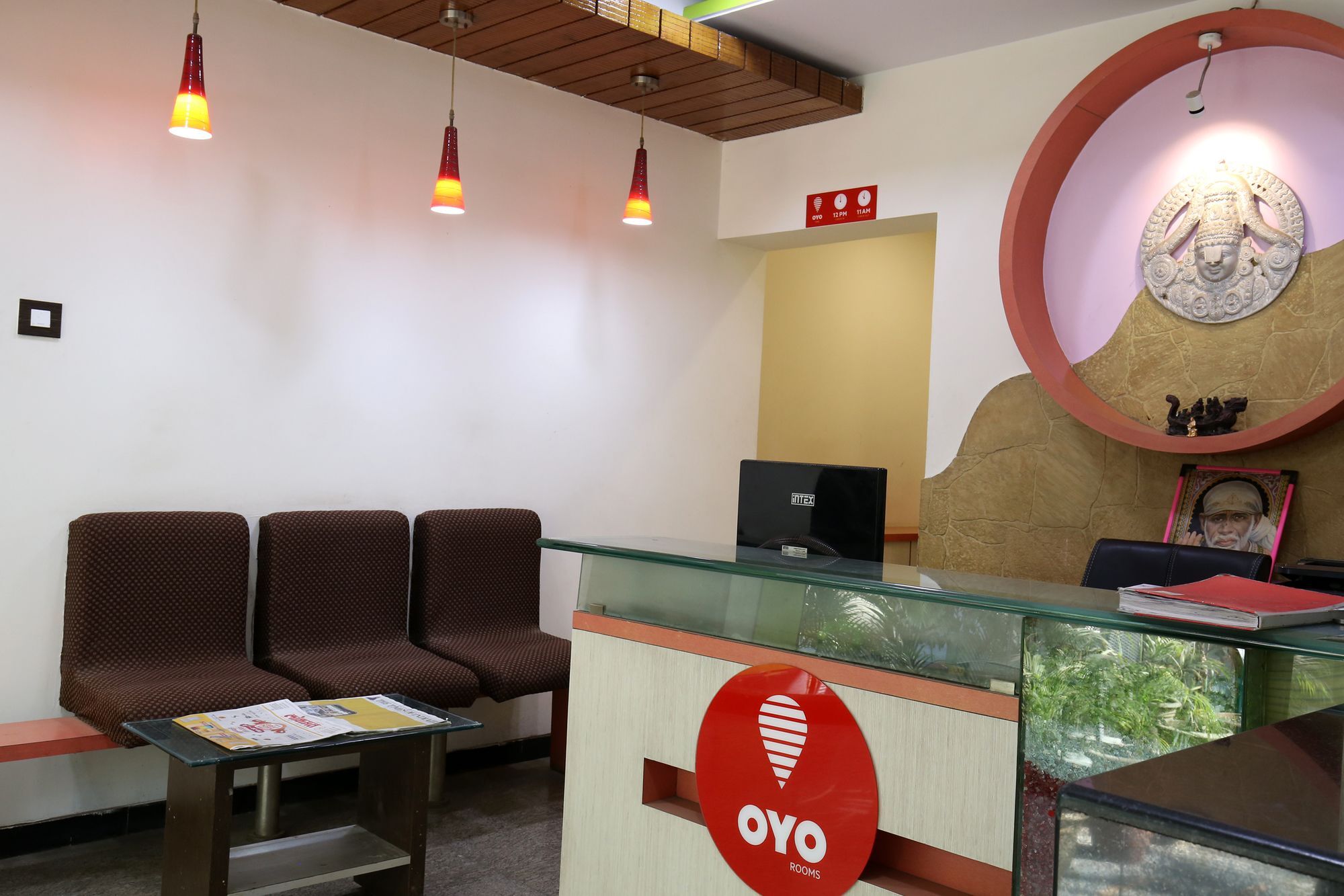 Oyo 11548 Hotel Mrunal Palace Aurangabad  Bagian luar foto