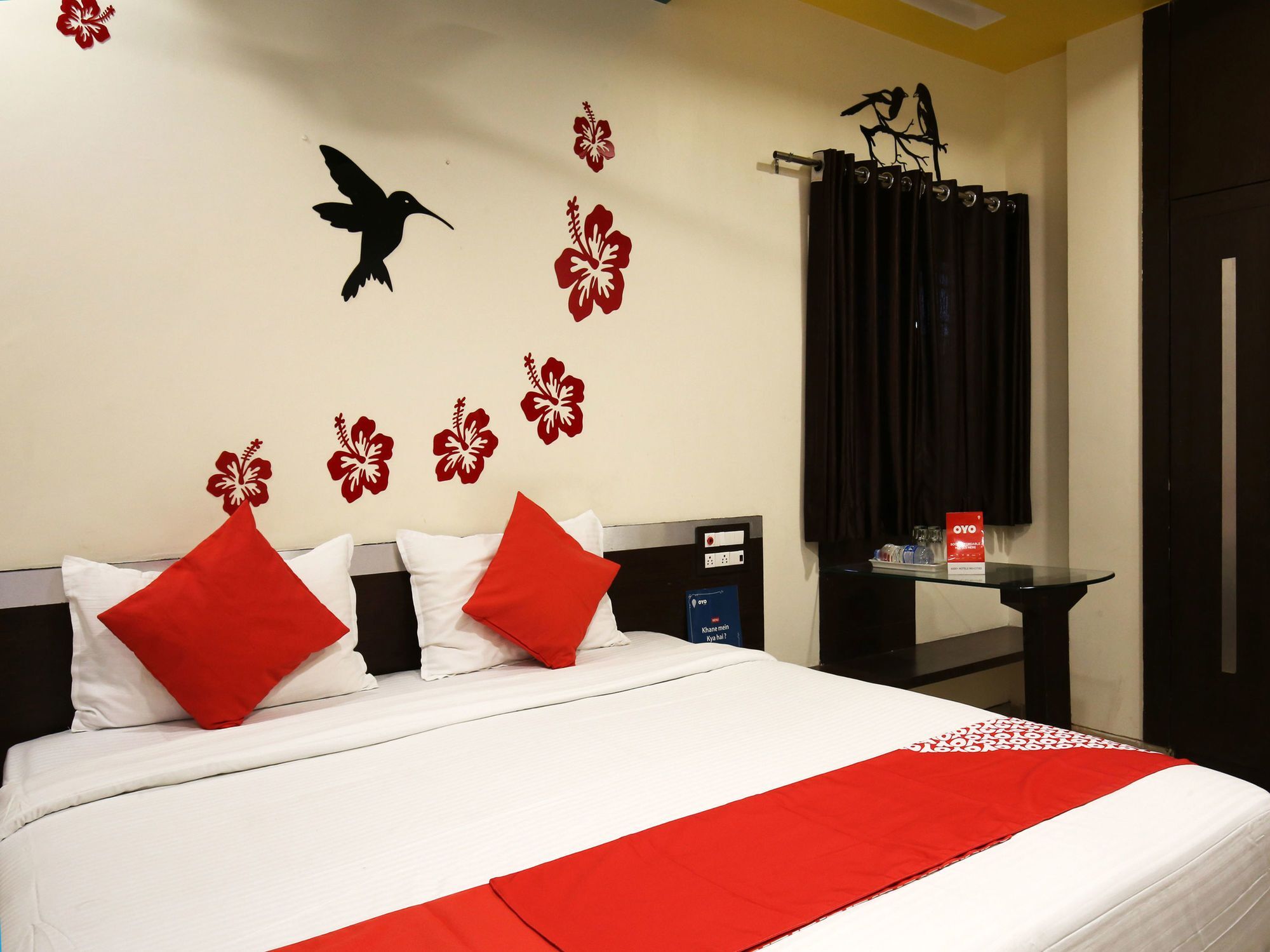 Oyo 11548 Hotel Mrunal Palace Aurangabad  Bagian luar foto